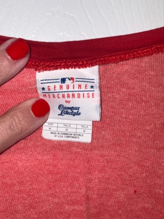 Philadelphia Phillies Raglan Tee | Genuine MLB | Soft Vintage Style | Size M - Picture 2 of 4